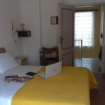 Hotel Rimini Отель 2*